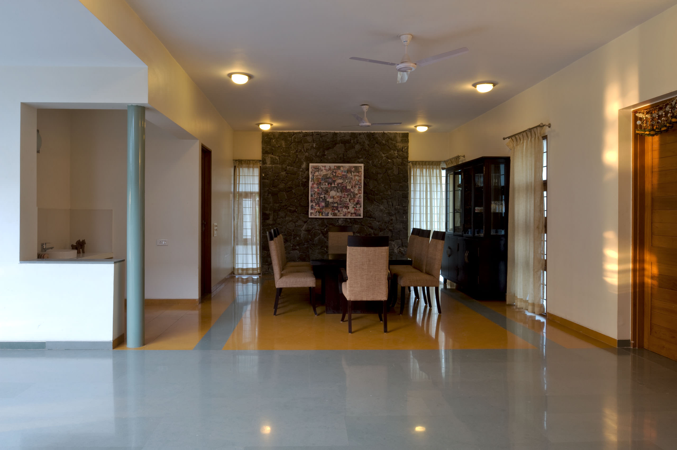 Opolis Architects, Bombay  |  Sarpanch House, Akluj